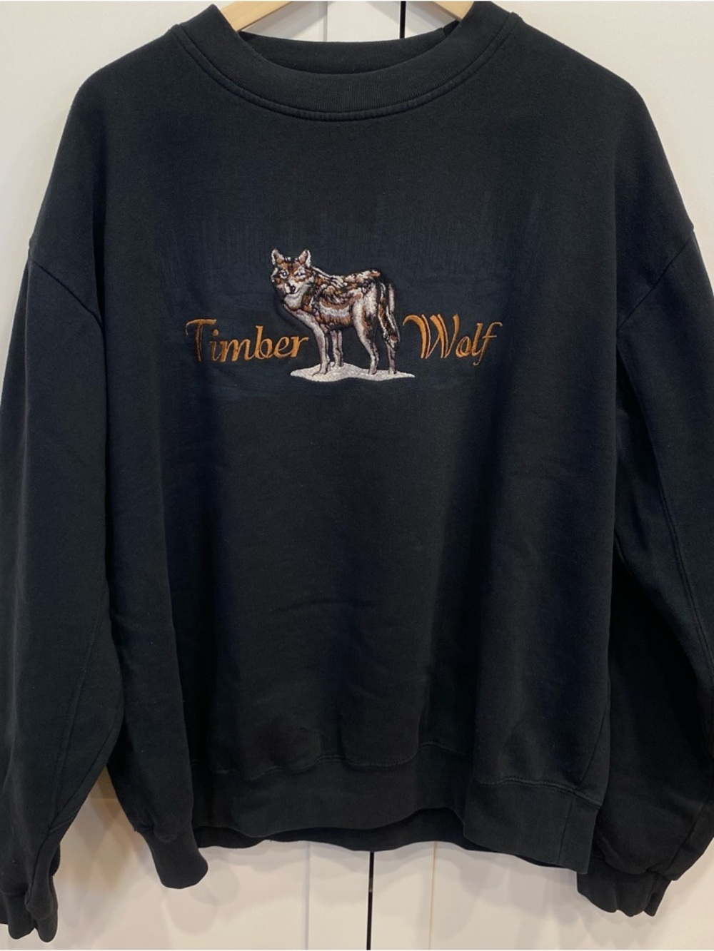 Vintage Timber Wolf Embroidered Sweatshirt Crewneck Size XL Clearwater Creek